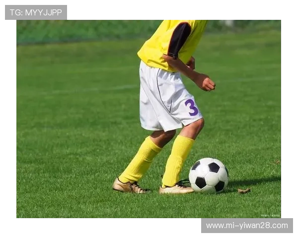 通过足球运动员下巴辨认球星独特魅力挑战你对球员的记忆与观察力